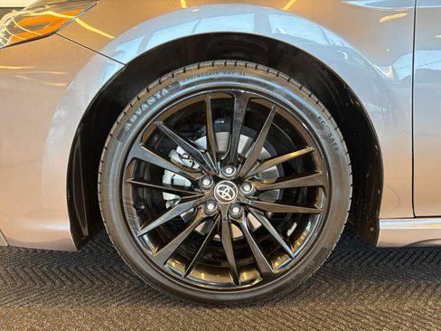 Used 2021 Toyota Camry XSE FWD image 12