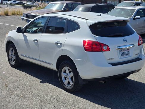 Used 2013 Nissan Rogue S w/ Special Edition Pkg FWD image 16
