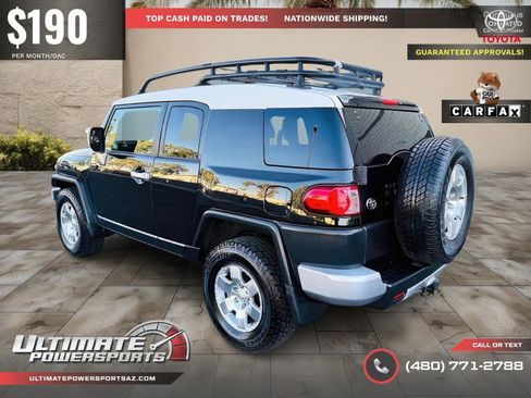 Used 2008 Toyota FJ Cruiser 4WD image 4