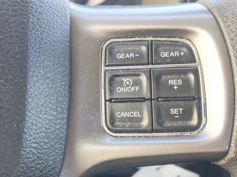 Used 2024 RAM 1500 Classic SLT AWD/4WD image 22