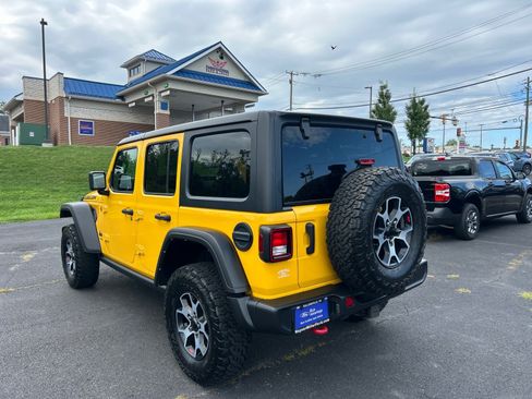 Used 2021 Jeep Wrangler Unlimited Rubicon w/ Cold Weather Group AWD/4WD image 10