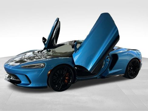 Used 2022 McLaren GT image 2