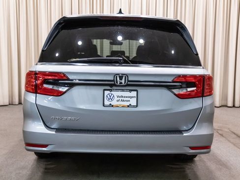 Used 2024 Honda Odyssey EX-L image 4