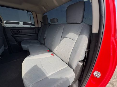 Used 2013 RAM 2500 Tradesman w/ Chrome Appearance Group AWD/4WD image 41