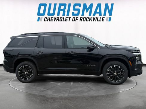 New 2026 Chevrolet Traverse LT w/ Sun and Wheel Package FWD image 7