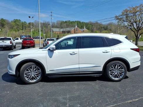 Used 2024 Acura MDX SH-AWD w/ Advance Package image 29