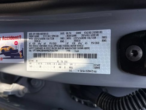 Used 2024 Ford F250 Lariat w/ Lariat Ultimate Package AWD/4WD image 21