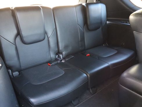Used 2022 Nissan Armada SL w/ Midnight Edition Package RWD image 20