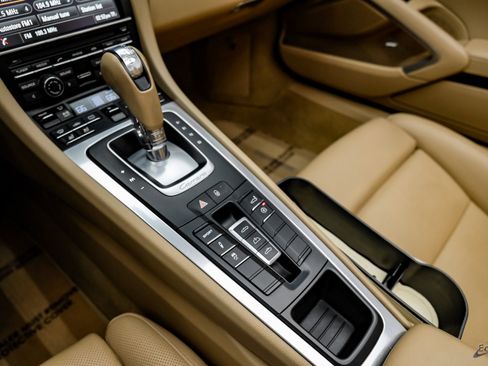 Used 2015 Porsche 911 Carrera S image 57