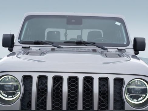 Used 2020 Jeep Gladiator Rubicon AWD/4WD image 40