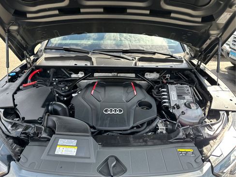 Used 2023 Audi SQ5 Premium Plus w/ Premium Plus Package AWD/4WD image 11