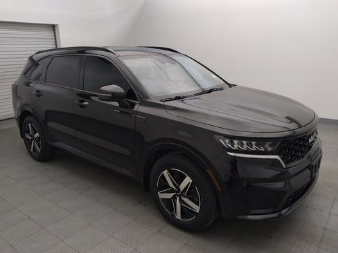 Used 2022 Kia Sorento S FWD image 11