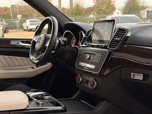 Used 2016 Mercedes-Benz GLE 350 image 18
