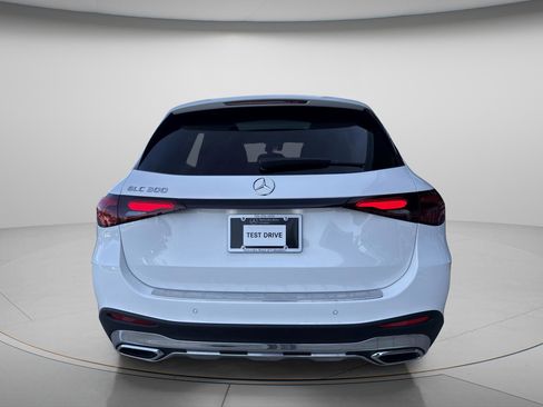 New 2026 Mercedes-Benz GLC 300 image 8