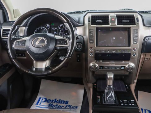 Used 2021 Lexus GX 460 Premium w/ Premium Plus Package AWD/4WD image 18