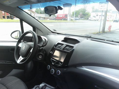 Used 2015 Chevrolet Spark LT FWD image 18
