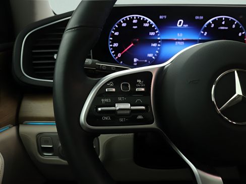 Certified 2022 Mercedes-Benz GLE 580 4MATIC image 10