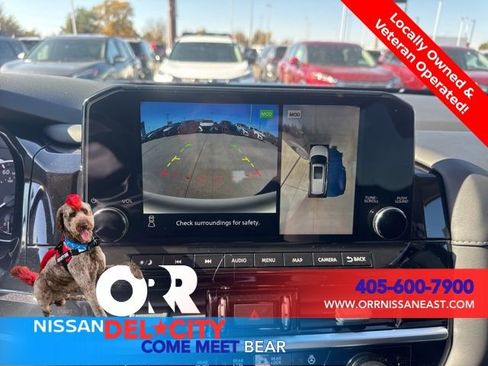 New 2025 Nissan Pathfinder SL w/ Lighting Package (N92) image 26