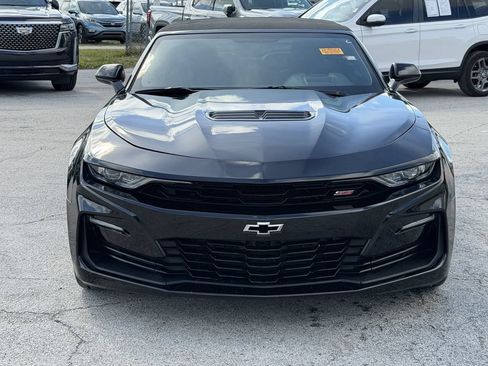 Used 2019 Chevrolet Camaro SS RWD image 3