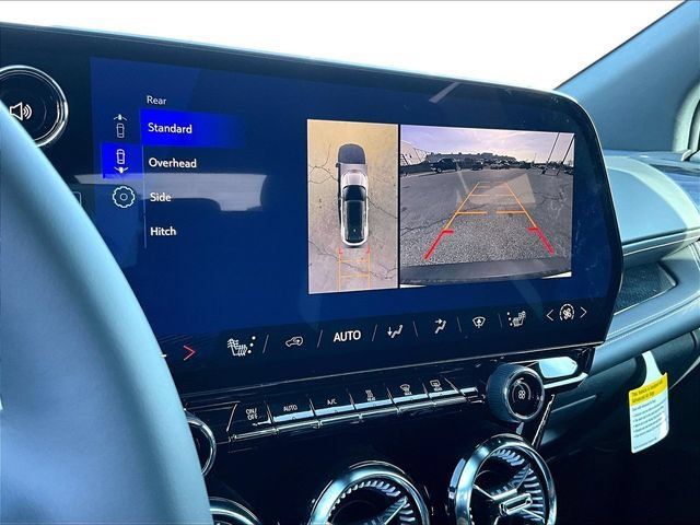 New 2026 Chevrolet Blazer EV LT AWD/4WD image 14