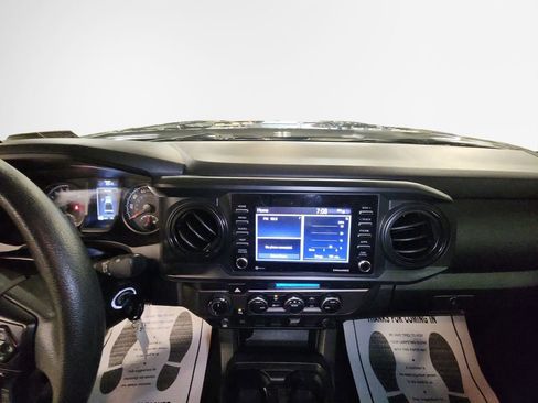 Used 2023 Toyota Tacoma SR AWD/4WD image 22
