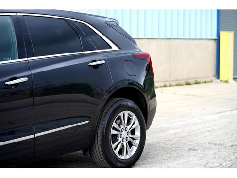Used 2020 Cadillac XT5 Premium Luxury image 14