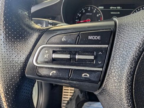 Used 2018 Kia Stinger GT2 RWD image 31