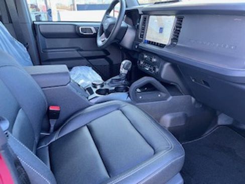 New 2025 Ford Bronco Badlands AWD/4WD image 10