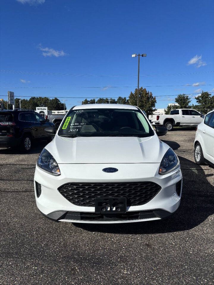 Used 2021 Ford Escape S AWD/4WD image 3