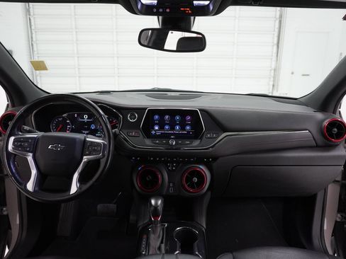 Used 2021 Chevrolet Blazer RS w/ Enhanced Convenience Package image 36