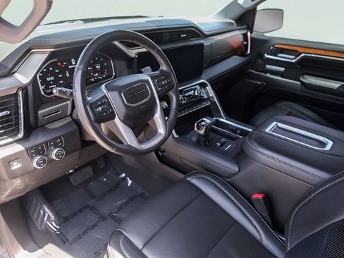 Used 2022 GMC Sierra 1500 Denali AWD/4WD image 13