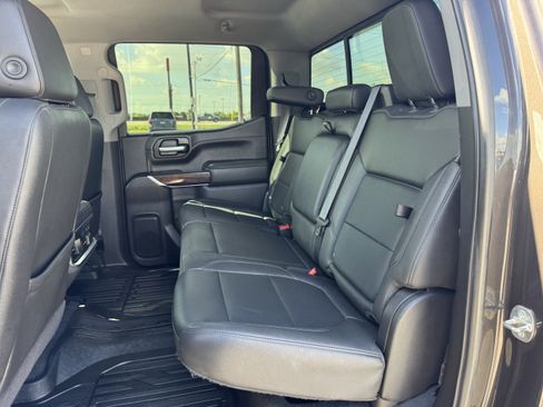 Used 2021 GMC Sierra 1500 SLT w/ SLT Convenience Package AWD/4WD image 25