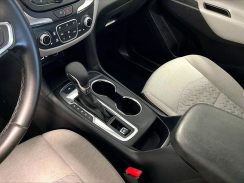 Used 2024 Chevrolet Equinox LT AWD/4WD image 20