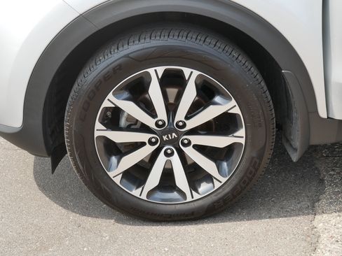 Used 2017 Kia Sportage EX w/ EX Technology Package AWD/4WD image 15