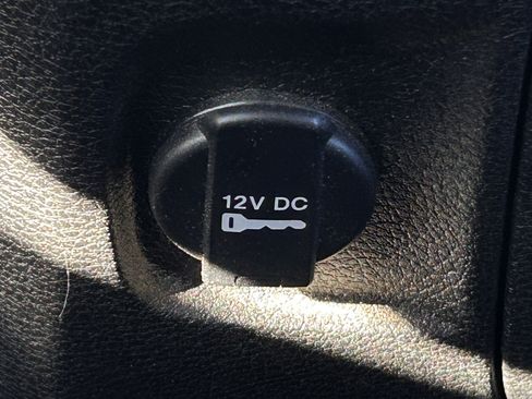 Used 2019 RAM 1500 Express w/ Express Value Package image 25