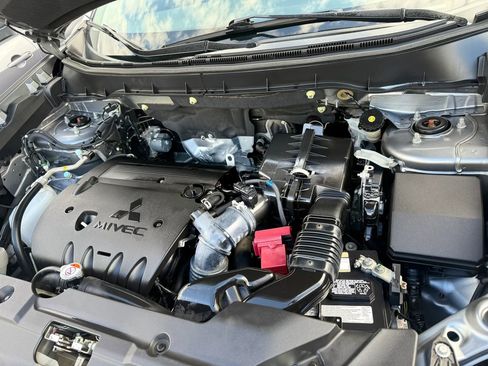 Used 2019 Mitsubishi Outlander Sport LE AWD/4WD image 34