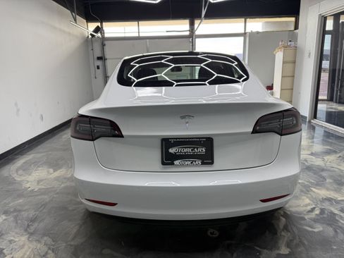 Used 2021 Tesla Model 3 Standard Range Plus RWD image 8