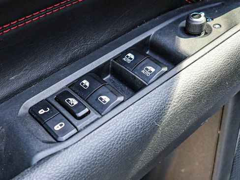 Used 2024 Jeep Compass Trailhawk image 42