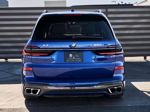 Used 2024 BMW X7 M60i w/ Executive Package AWD/4WD image 16
