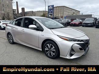 Used 2018 Toyota Prius Prime Advanced w/ Carpet Mat Package video 2
