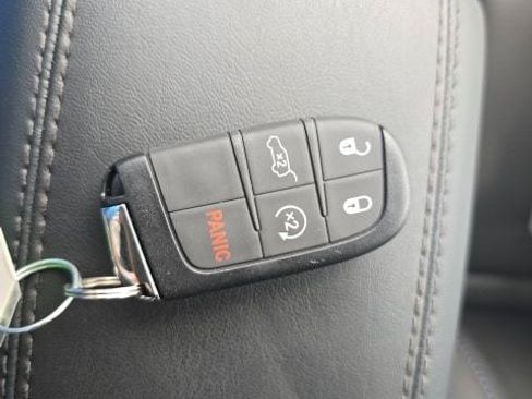 New 2026 Jeep Compass Limited AWD/4WD image 23