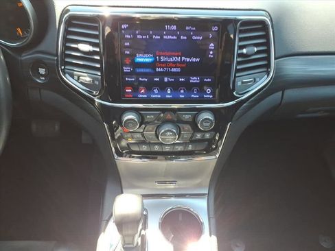 Used 2021 Jeep Grand Cherokee Laredo X RWD image 29