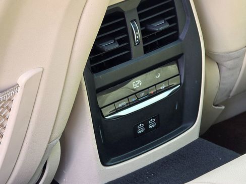 Used 2021 BMW 330i Sedan w/ Driving Assistance Package image 28