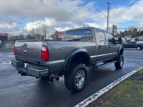 Used 2010 Ford F250 XLT image 3