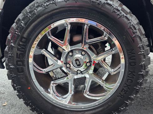 Used 2010 Dodge Ram 1500 Truck SLT w/ Lone Star Regional Pkg RWD image 9