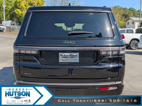 New 2026 Jeep Grand Wagoneer Limited AWD/4WD image 7