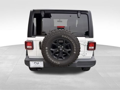 Used 2023 Jeep Wrangler Sport AWD/4WD image 7
