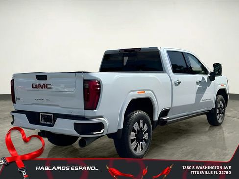 New 2026 GMC Sierra 2500 Denali w/ Denali Reserve Package image 12