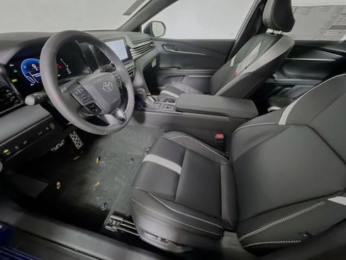 New 2026 Toyota Camry SE FWD image 12