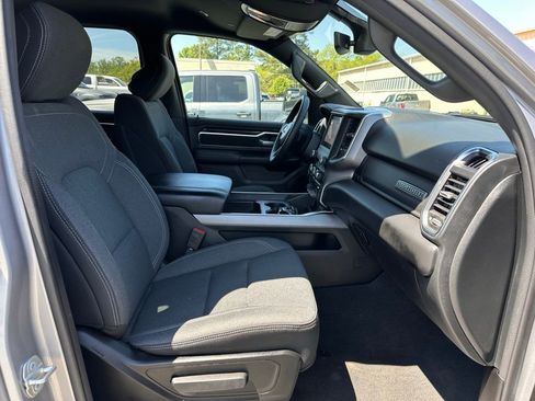 Used 2024 RAM 1500 Big Horn RWD image 17